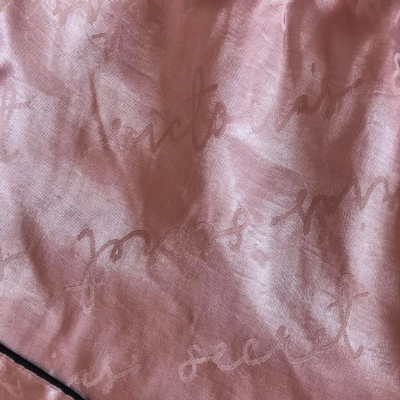 NWOT Victoria's Secret Satin Shorts - Picture 3 of 4